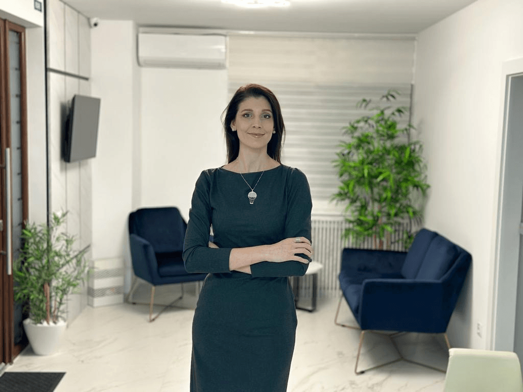 Dr. Ceban Alexandra